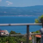 아파트 Andrija